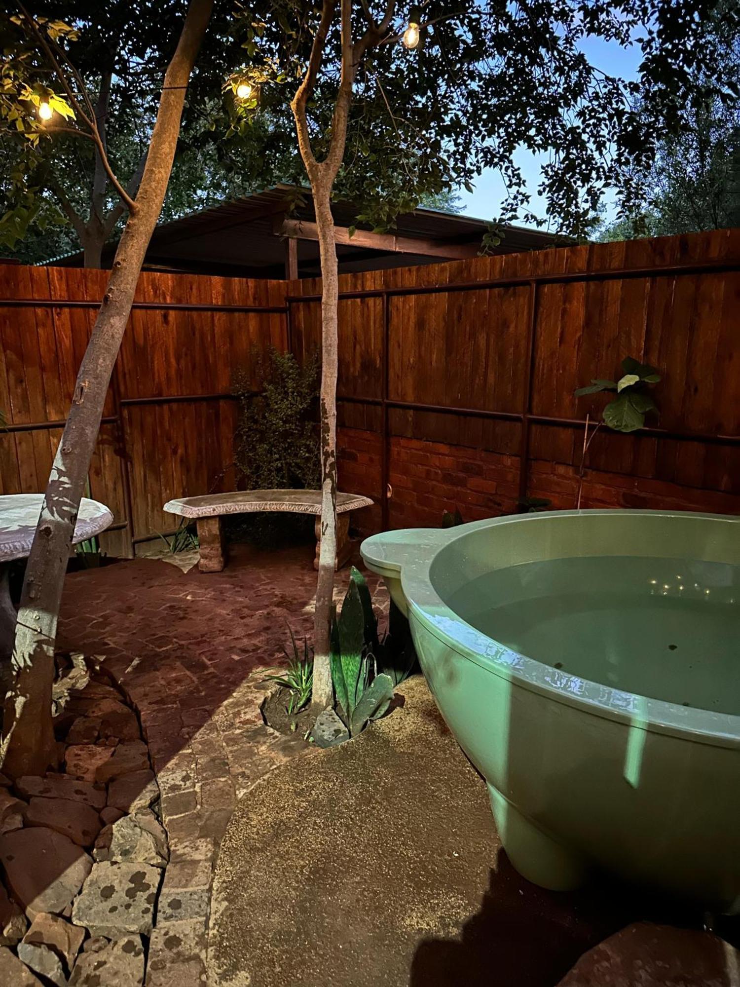 Bushbaby Cottage In Hartbeespoort Pretoria Exterior photo